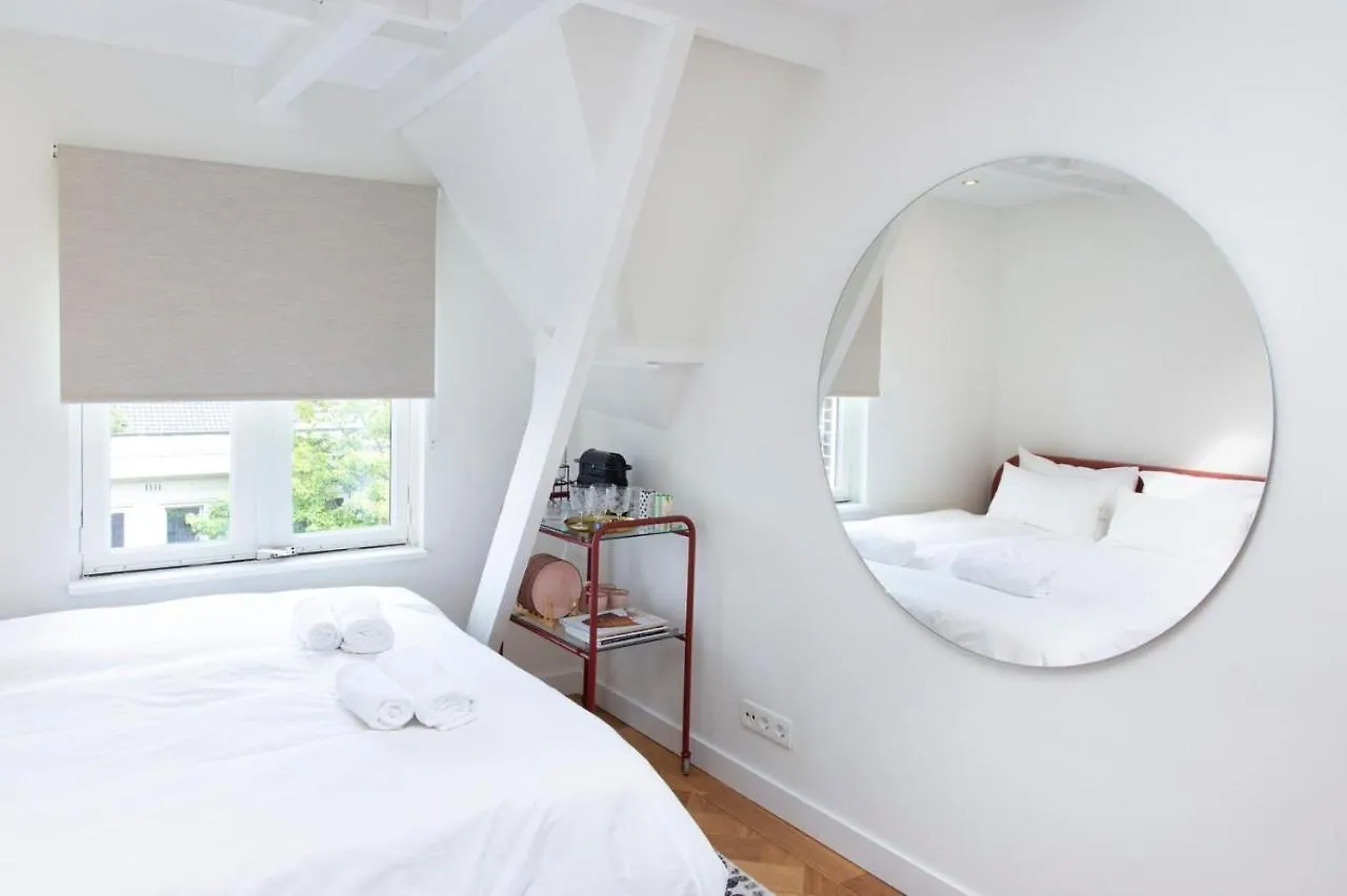 Apartment Trendy 2 Bedroom Accommodation On Perfect Location Amsterdam