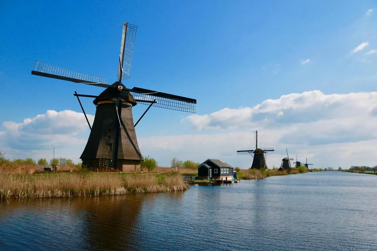 Trendy 2 Bedroom Accommodation On Perfect Location Amsterdam
