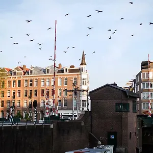 Sweets - Kattenslootbrug Amsterdam